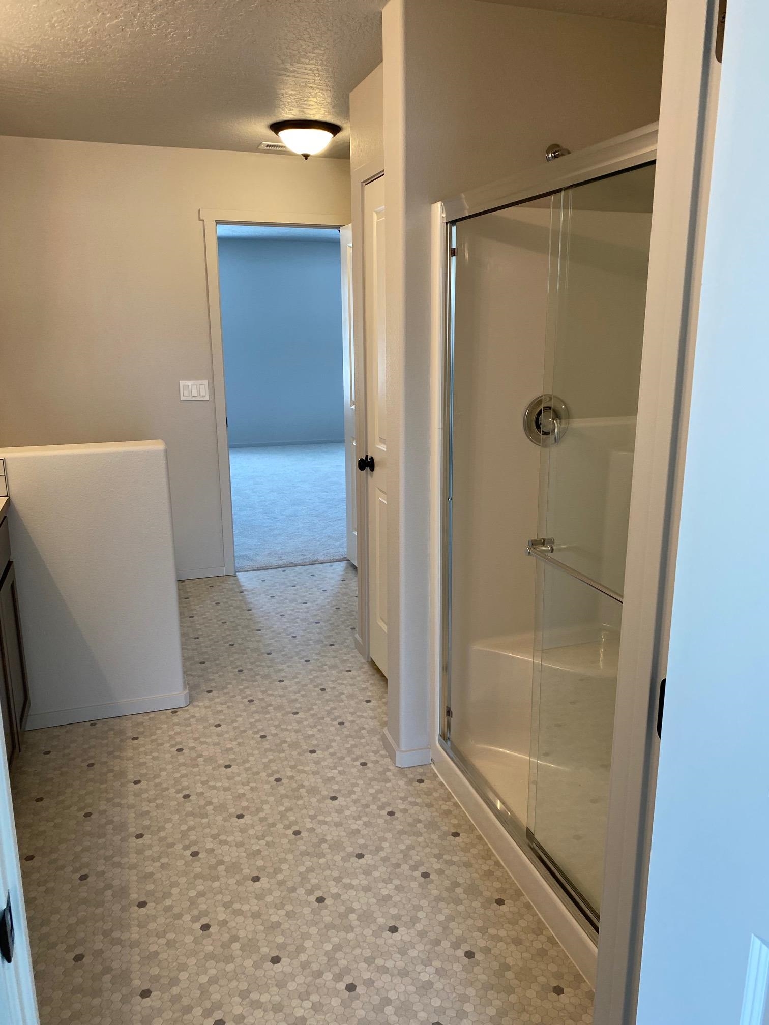 18718 East Riverside Avenue Spokane Valley, WA 99016 - Photo 11 of 20