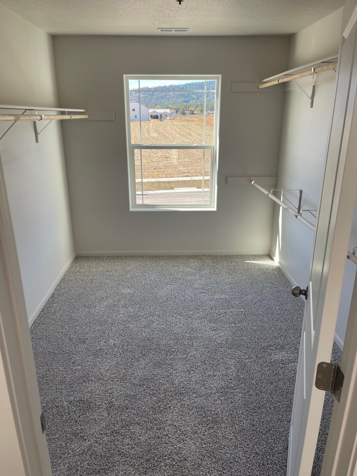 18718 East Riverside Avenue Spokane Valley, WA 99016 - Photo 12 of 20