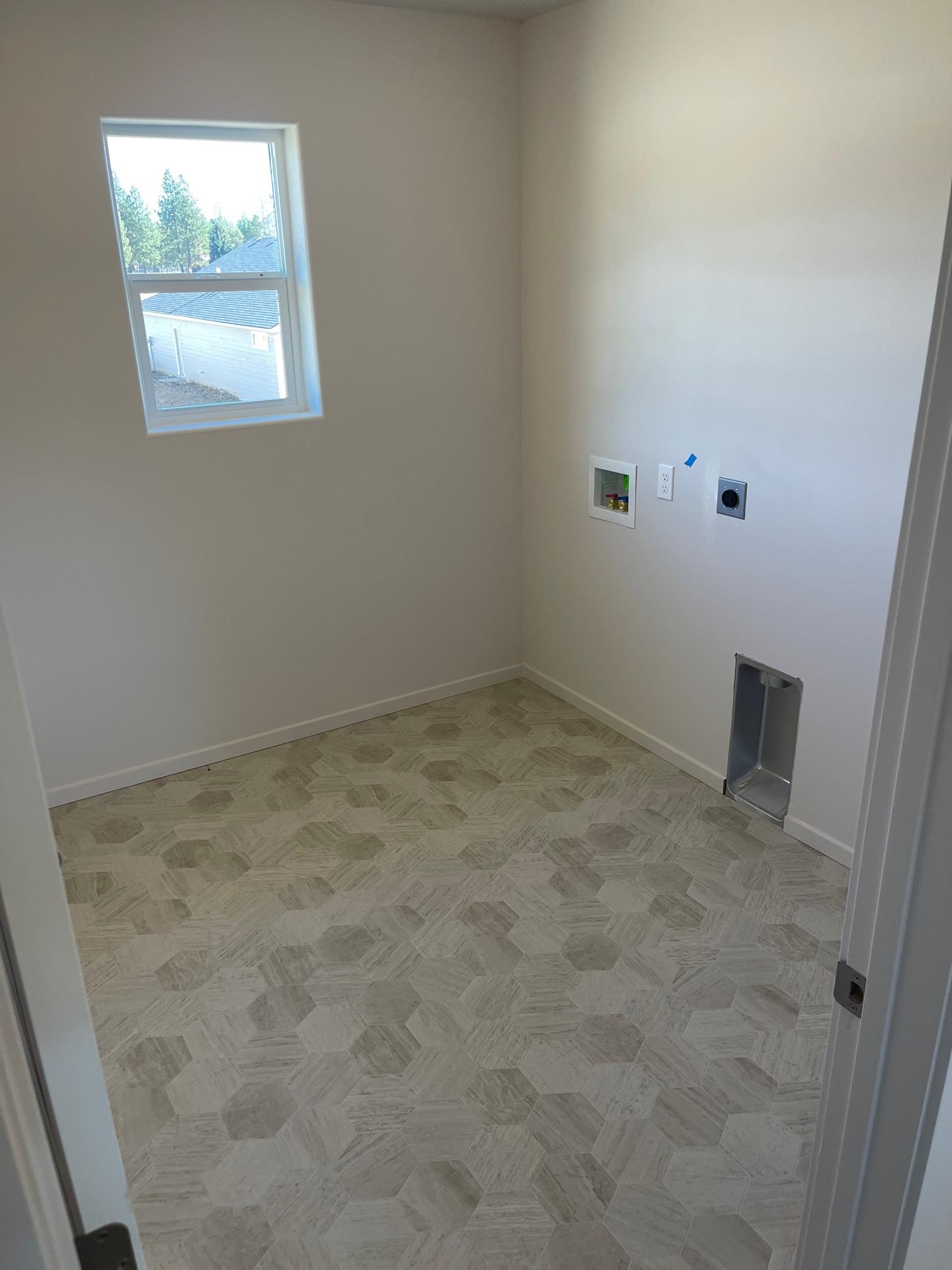 18718 East Riverside Avenue Spokane Valley, WA 99016 - Photo 18 of 20