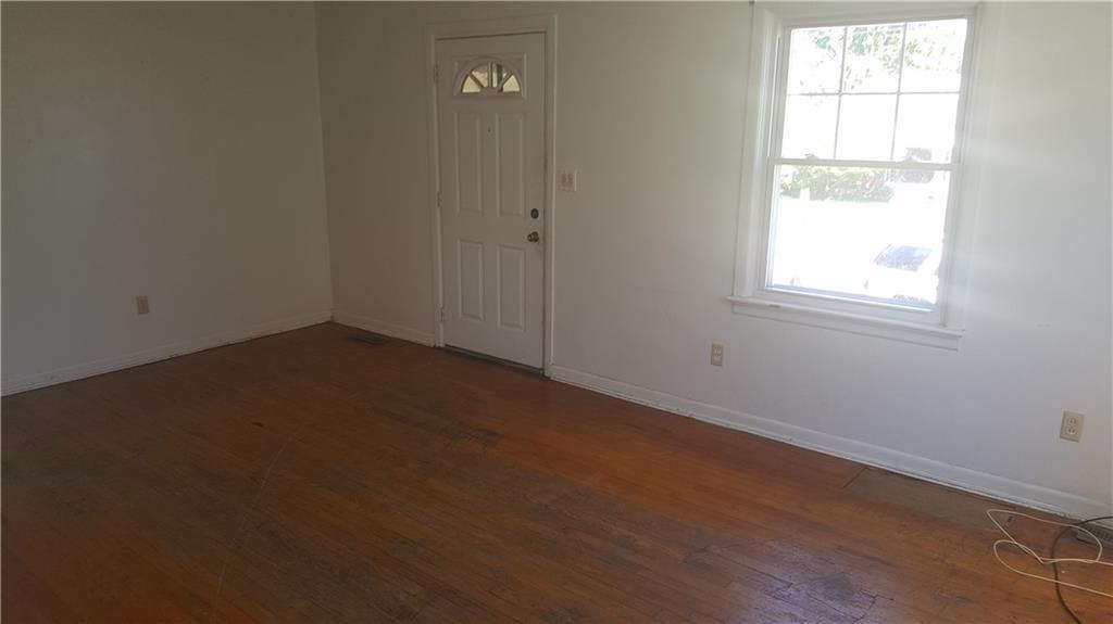 2117 Hillside Avenue Springfield, OH 45503 - Photo 2 of 29