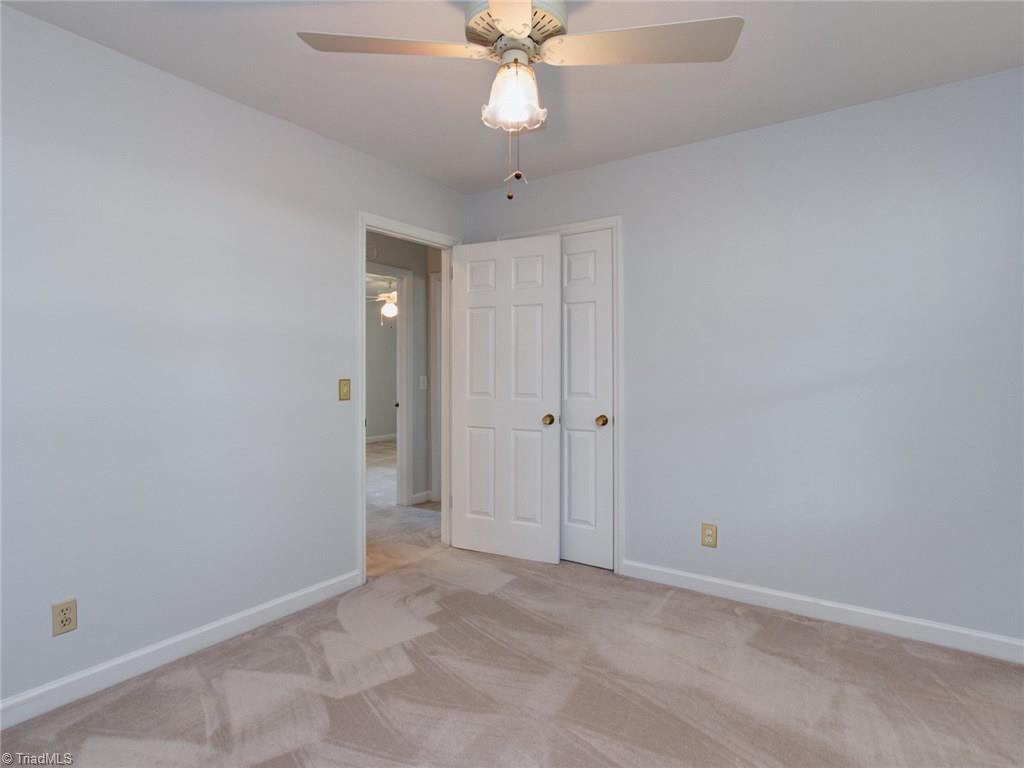 2906 Oak Ridge Road Oak Ridge, NC 27310 - Photo 4 of 28