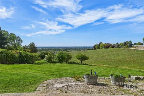$999,900 | 9547 West Golden View Drive, Star, ID 83669