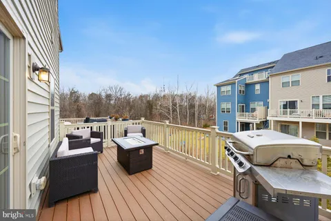 $575,000 | 7838 Otterbein Way, Hanover, MD 21076