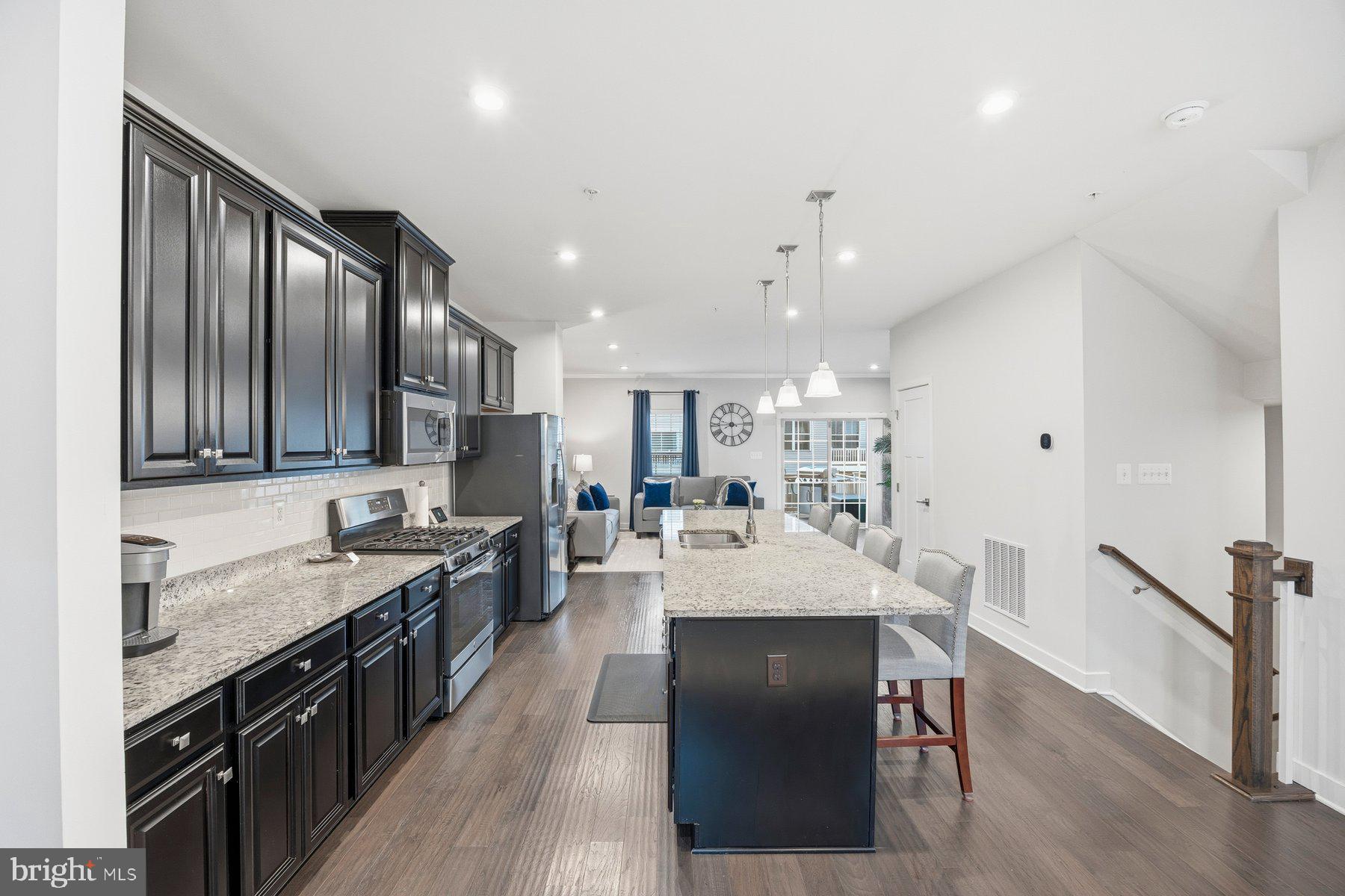 7838 Otterbein Way Hanover, MD 21076 - Photo 4 of 35