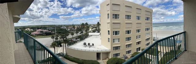 a view of building with view of it