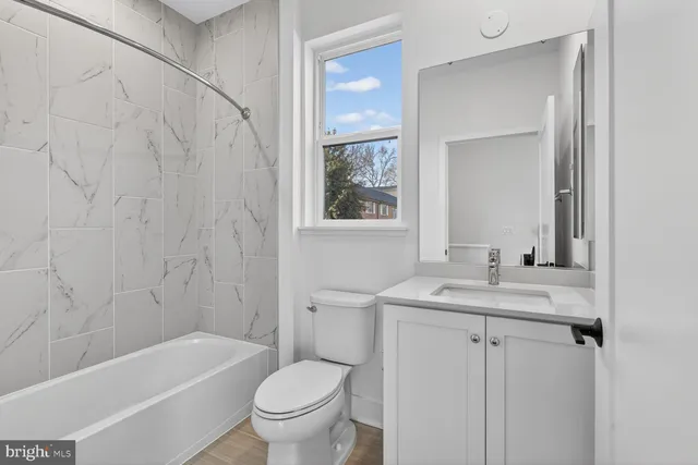 $1,850,000 | 5354 Zenith Overlook, Bethesda, MD 20816