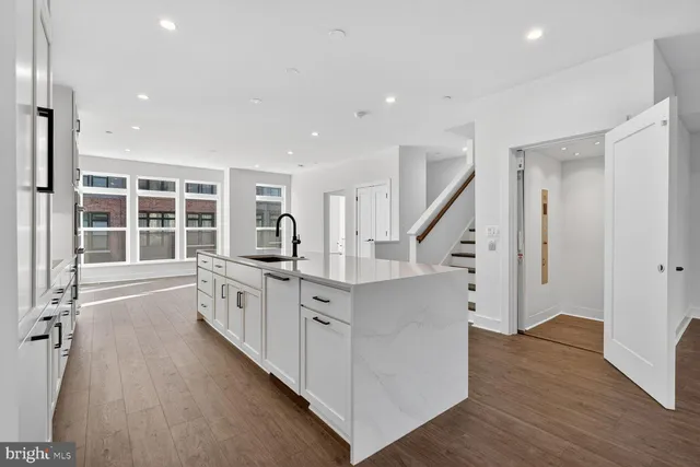 $1,850,000 | 5354 Zenith Overlook, Bethesda, MD 20816