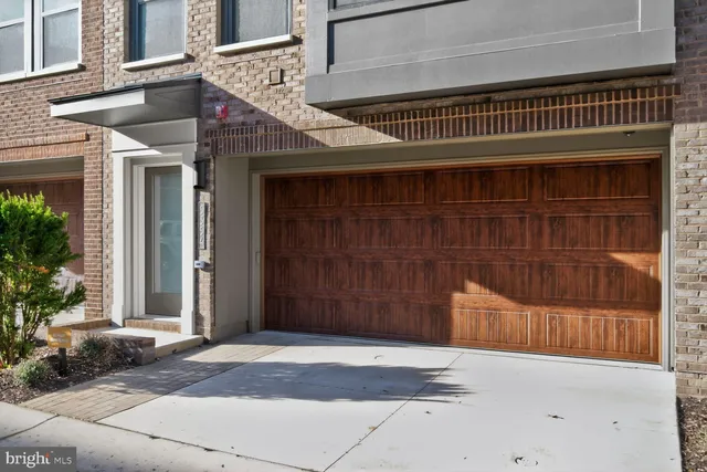 $1,850,000 | 5354 Zenith Overlook, Bethesda, MD 20816