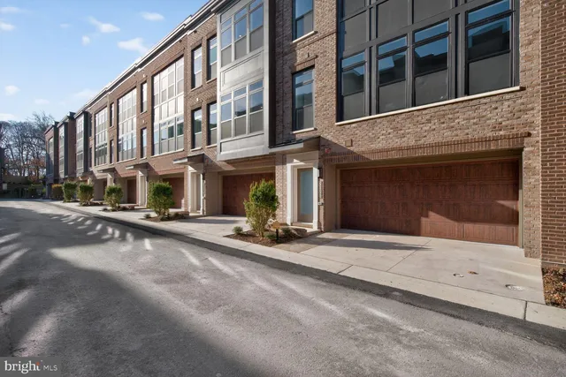 $1,850,000 | 5354 Zenith Overlook, Bethesda, MD 20816