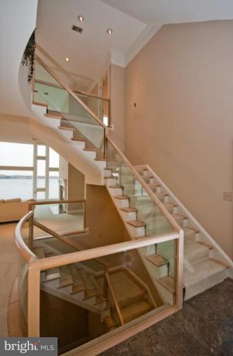 740 South River Landing Road, Unit 740 Edgewater, MD 21037 - Photo 13 of 30 Staircase