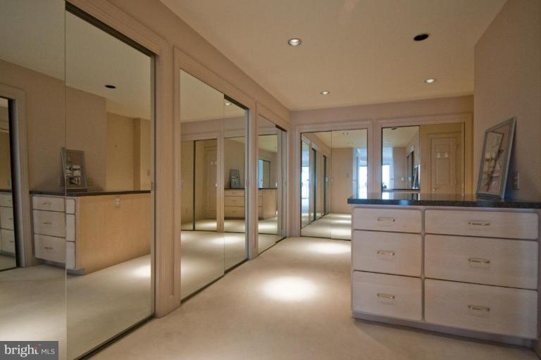 740 South River Landing Road, Unit 740 Edgewater, MD 21037 - Photo 24 of 30 Master Bedroom #3