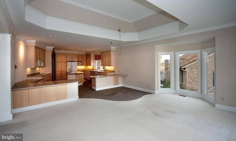 740 South River Landing Road, Unit 740 Edgewater, MD 21037 - Photo 4 of 30 Dining Room #2