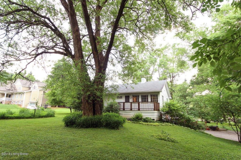 2404 Evergreen Road Louisville, KY 40223 - Photo 11 of 29 IMG_8928-6