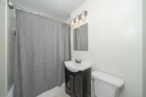 $2,500 | 21 Fairview Avenue, Unit 530, Tuckahoe, NY 10707