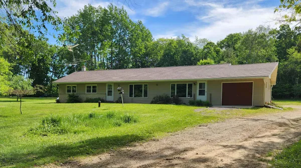 $375,000 | N3412 2nd Avenue, Oxford, WI 53952