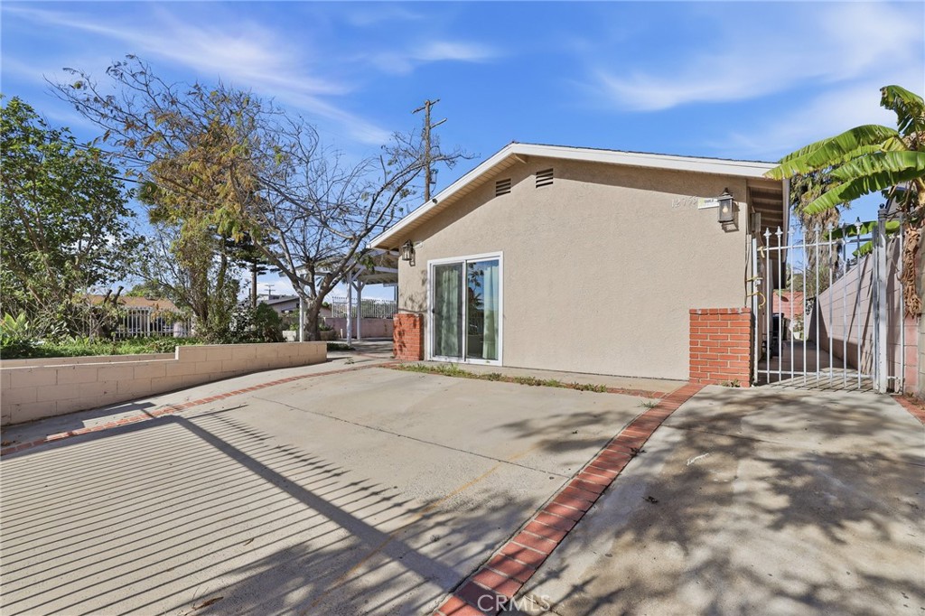 12755 Judd Street Pacoima, CA 91331 - Photo 38 of 46 a view of a house with a street