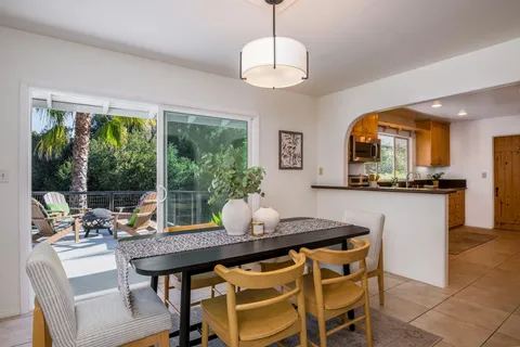 $1,835,000 | 918 Crestwood Drive, Santa Barbara, CA 93105