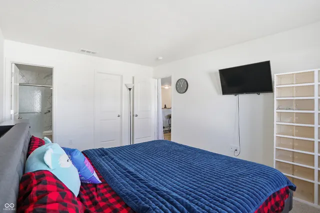 $315,000 | 2890 Blazing Star Drive, Plainfield, IN 46168