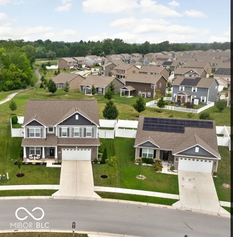 $315,000 | 2890 Blazing Star Drive, Plainfield, IN 46168