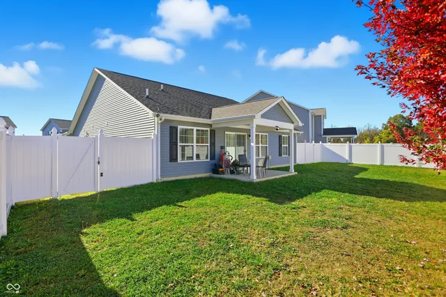 $315,000 | 2890 Blazing Star Drive, Plainfield, IN 46168