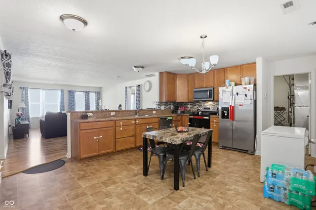 $315,000 | 2890 Blazing Star Drive, Plainfield, IN 46168