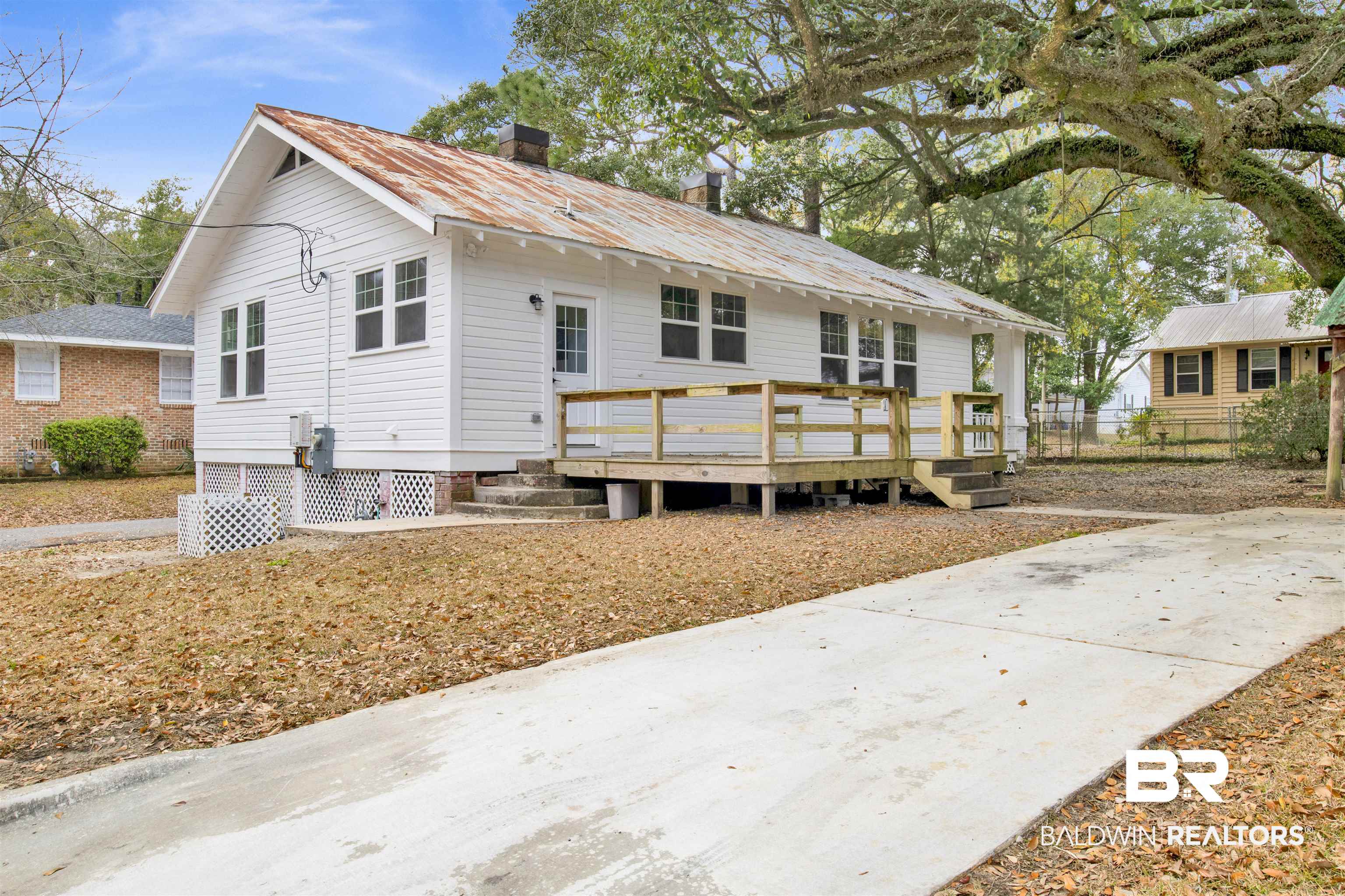 302 1st Street Mobile, AL 36611 - Photo 27 of 28 View of front of home with a deck