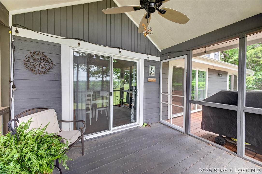 16 Duckhead Road Lake Ozark, MO 65049 - Photo 11 of 50 Opens to large deck