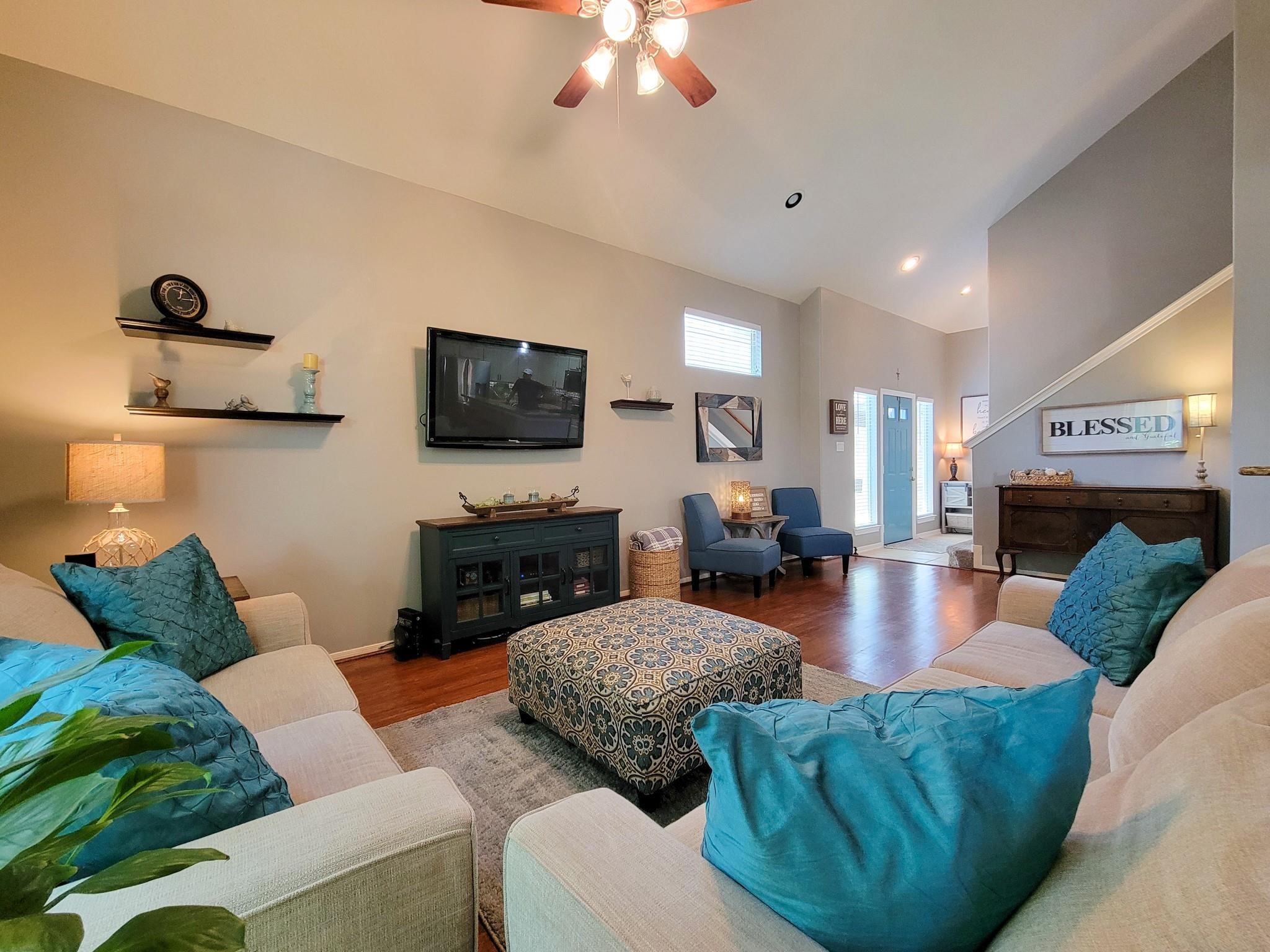 18706 Scented Candle Way Spring, TX 77388 - Photo 3 of 25
