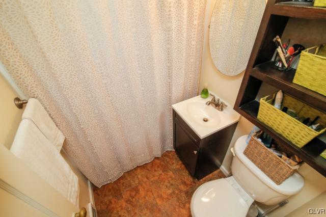 981 Juniper Road Hellertown, PA 18055 - Photo 16 of 33 Gallery Image 16