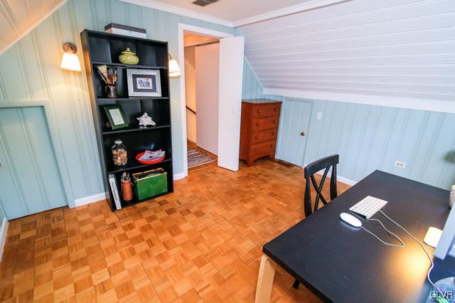 981 Juniper Road Hellertown, PA 18055 - Photo 20 of 33 Gallery Image 20