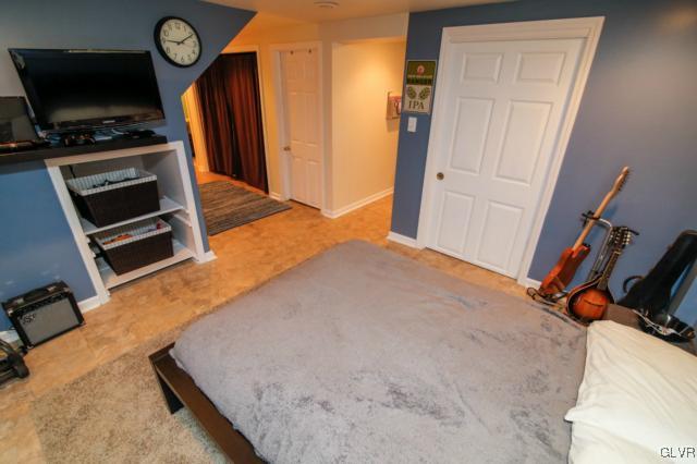 981 Juniper Road Hellertown, PA 18055 - Photo 25 of 33 Gallery Image 25