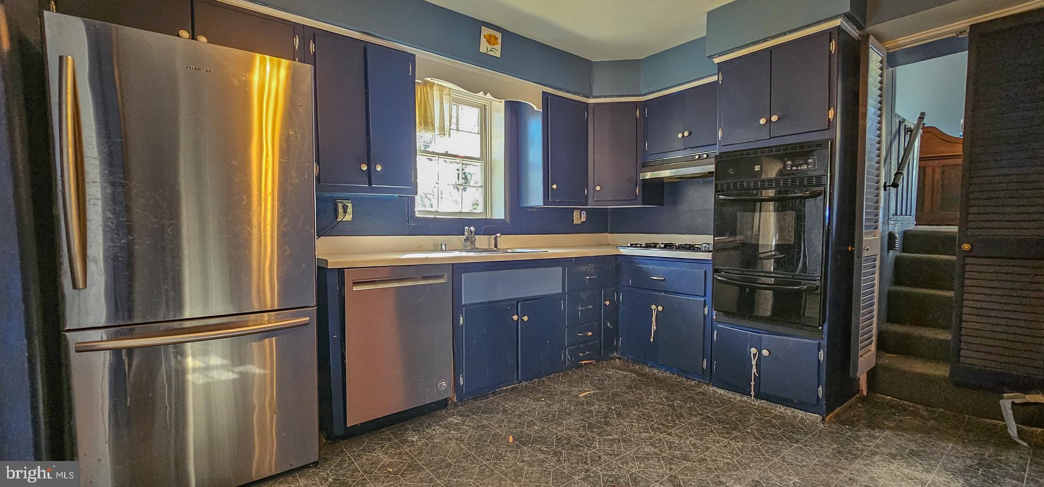 1017 Roxleigh Road Baltimore, MD 21286 - Photo 11 of 25