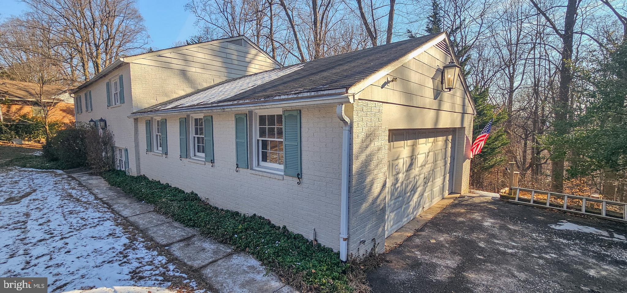 1017 Roxleigh Road Baltimore, MD 21286 - Photo 2 of 25