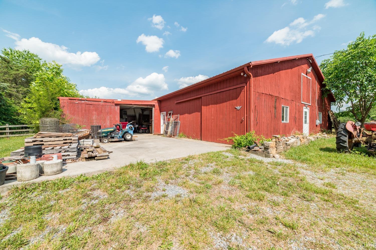 1796 Union Church Road Thaxton, VA 24174 - Photo 11 of 83