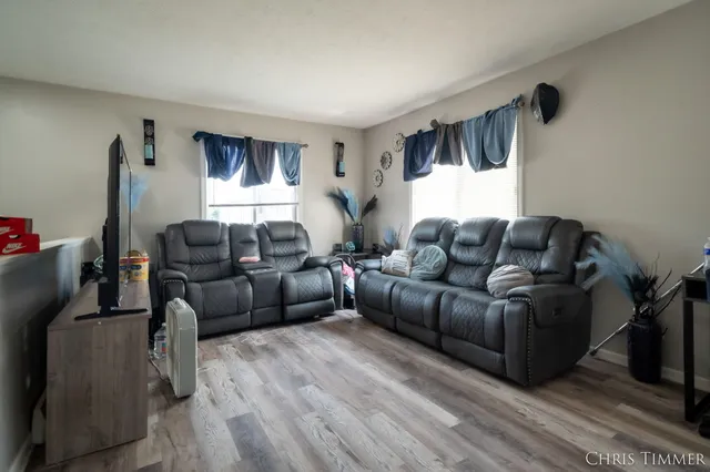 $405,000 | 415-413 Eastern Avenue Northeast, Grand Rapids, MI 49503