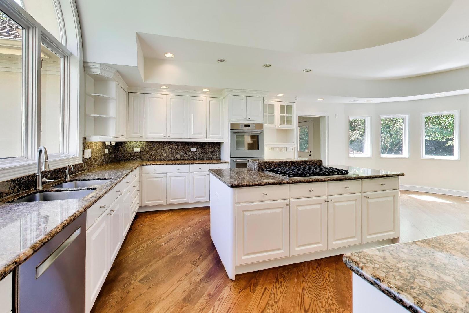 148 North Ahwahnee Road Lake Forest, IL 60045 - Photo 11 of 45 Gallery Image 11