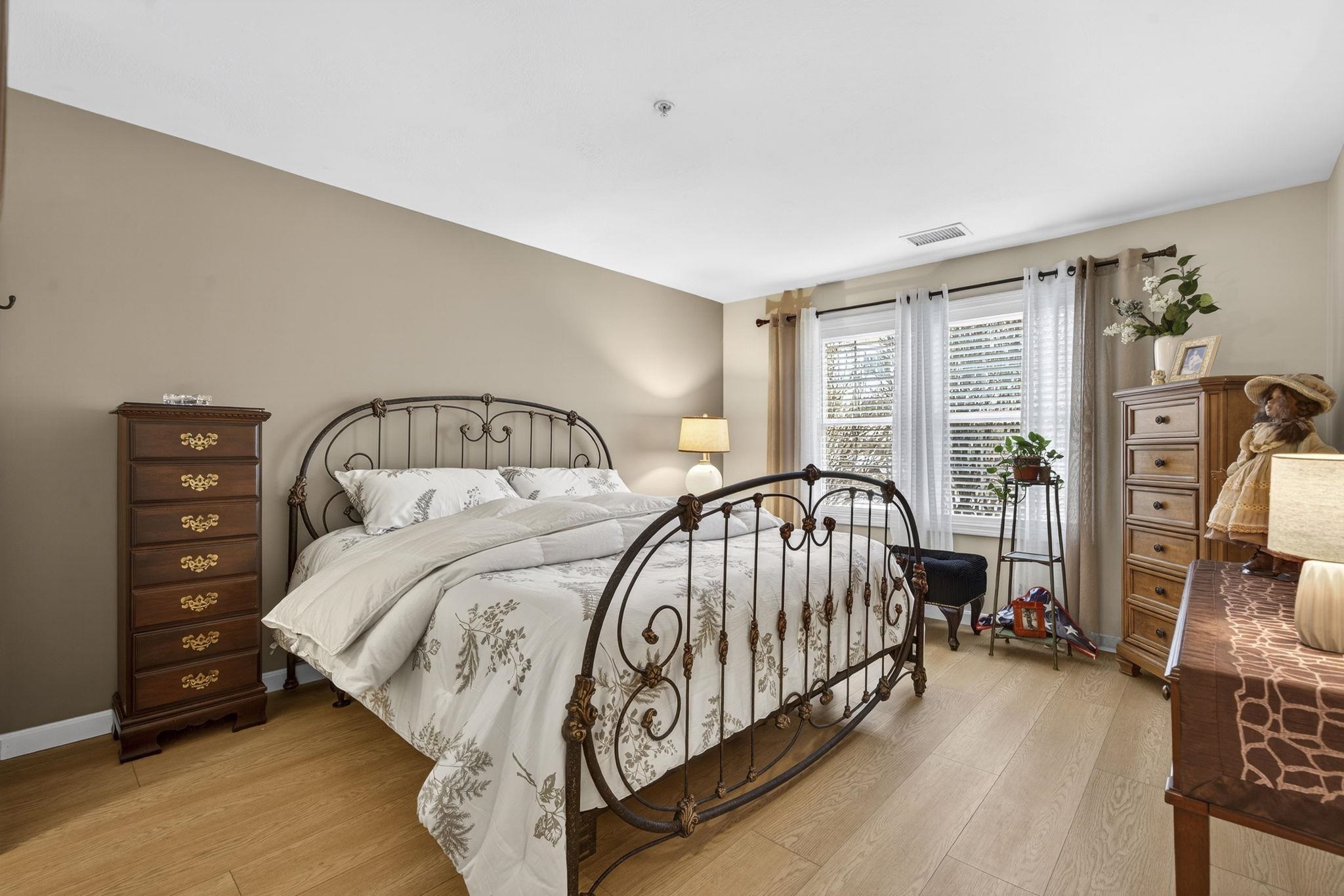 65 Fordway Extension, Unit 4111 Derry, NH 03038 - Photo 16 of 30