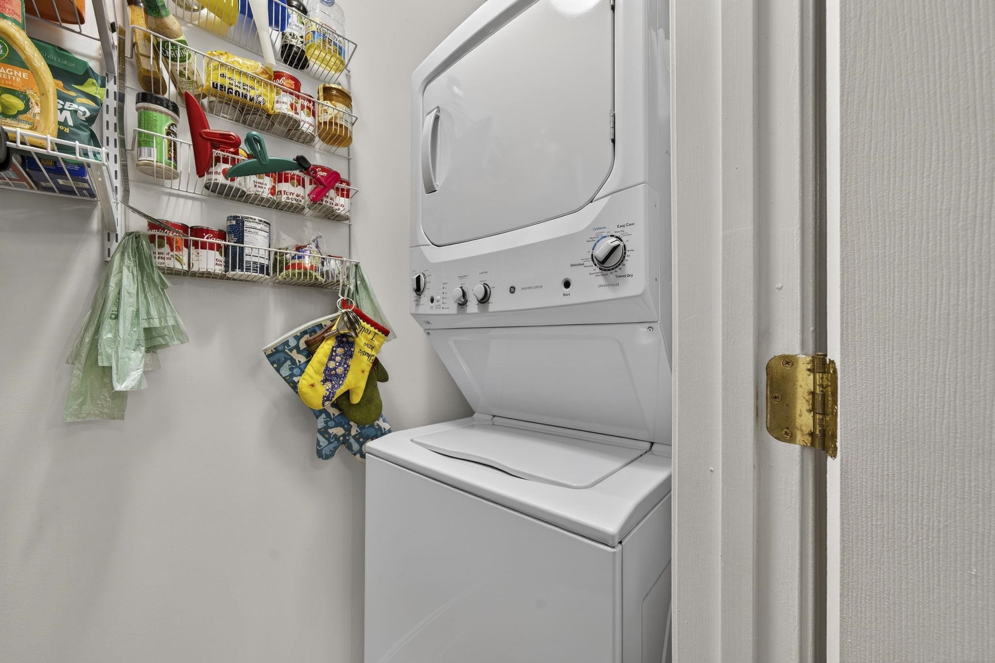 65 Fordway Extension, Unit 4111 Derry, NH 03038 - Photo 23 of 30