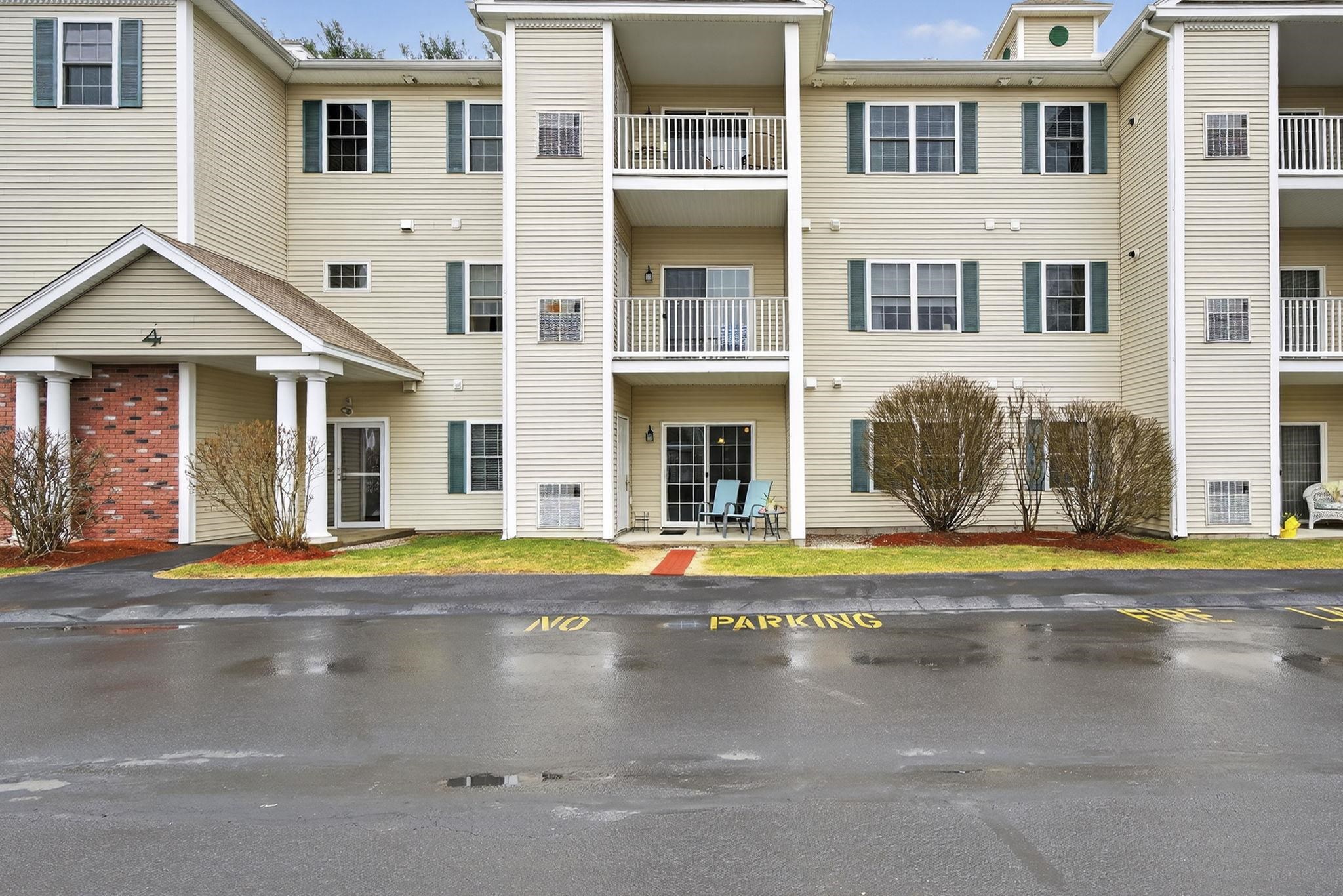 65 Fordway Extension, Unit 4111 Derry, NH 03038 - Photo 25 of 30