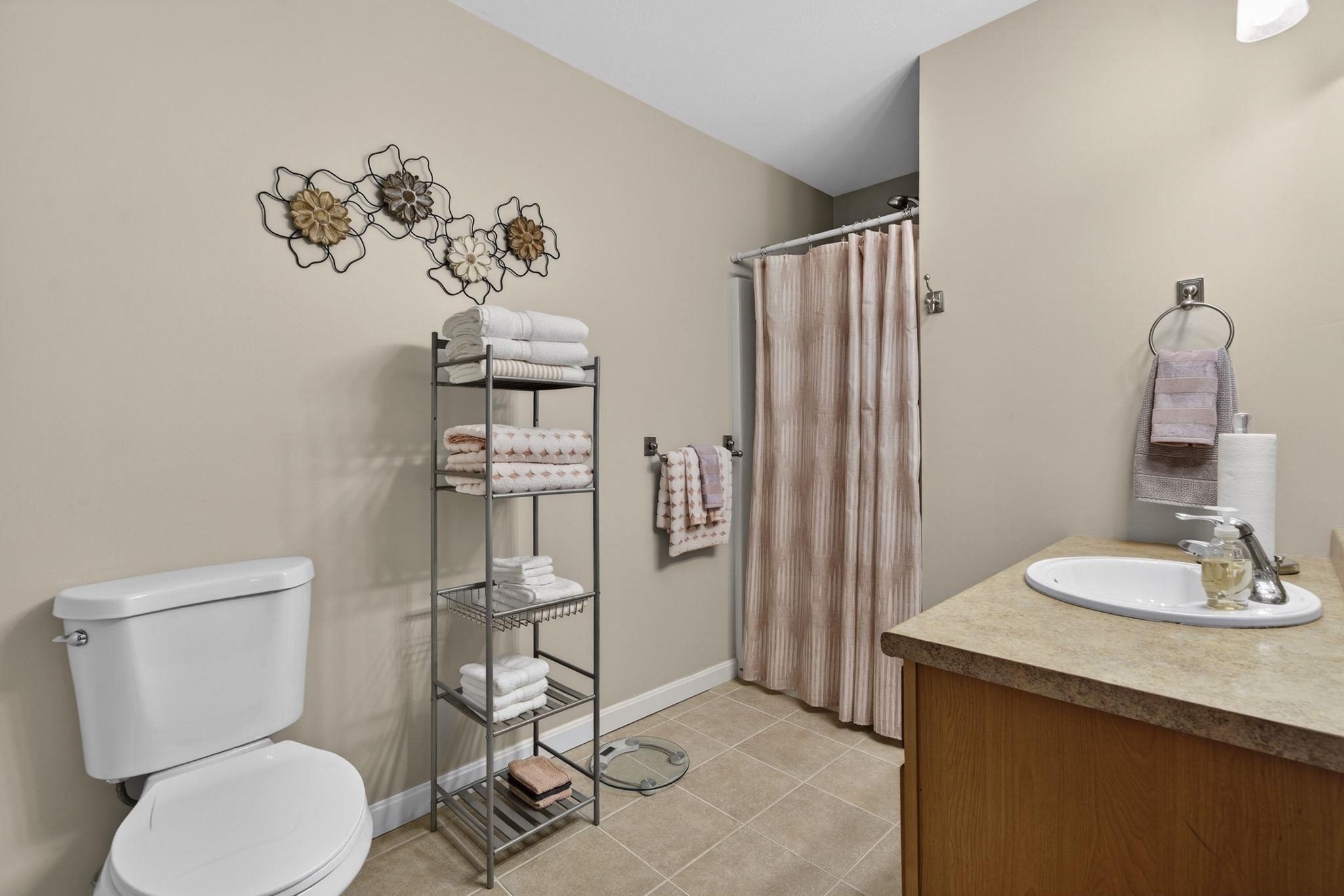 65 Fordway Extension, Unit 4111 Derry, NH 03038 - Photo 9 of 30