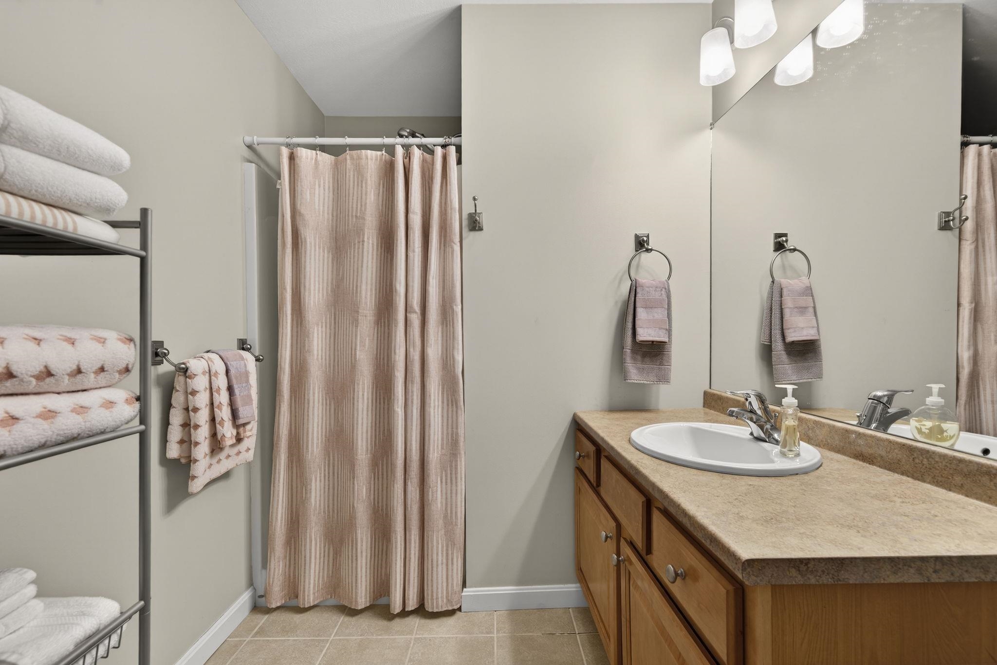 65 Fordway Extension, Unit 4111 Derry, NH 03038 - Photo 10 of 30