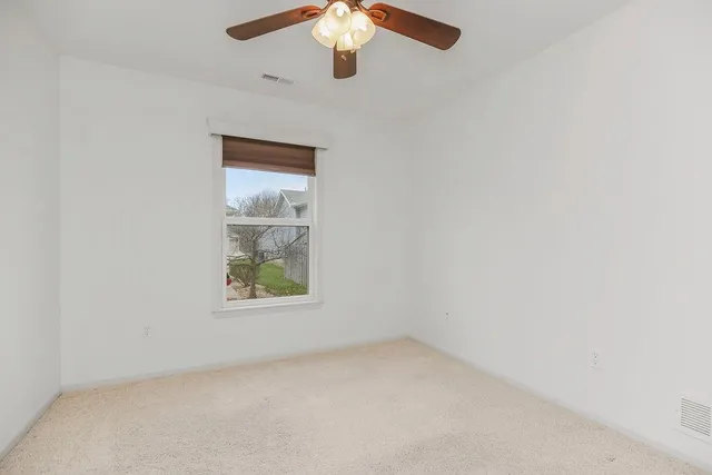 $335,000 | 860 Meadowlark Court, Lansing, KS 66043