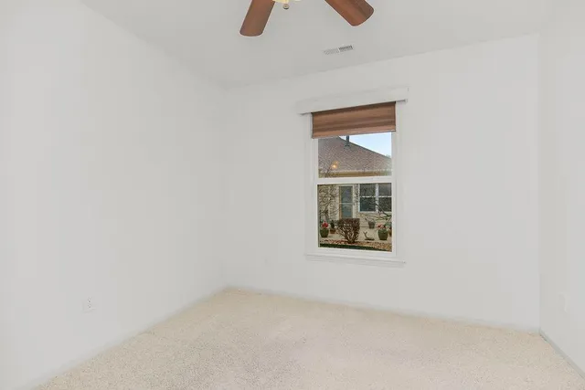 $335,000 | 860 Meadowlark Court, Lansing, KS 66043