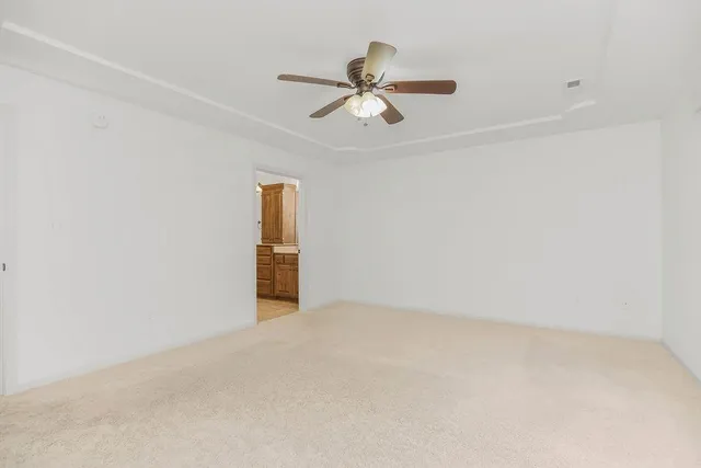 $335,000 | 860 Meadowlark Court, Lansing, KS 66043