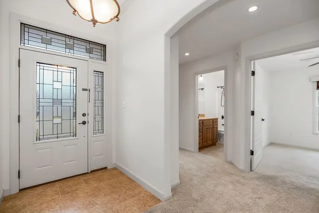 $335,000 | 860 Meadowlark Court, Lansing, KS 66043