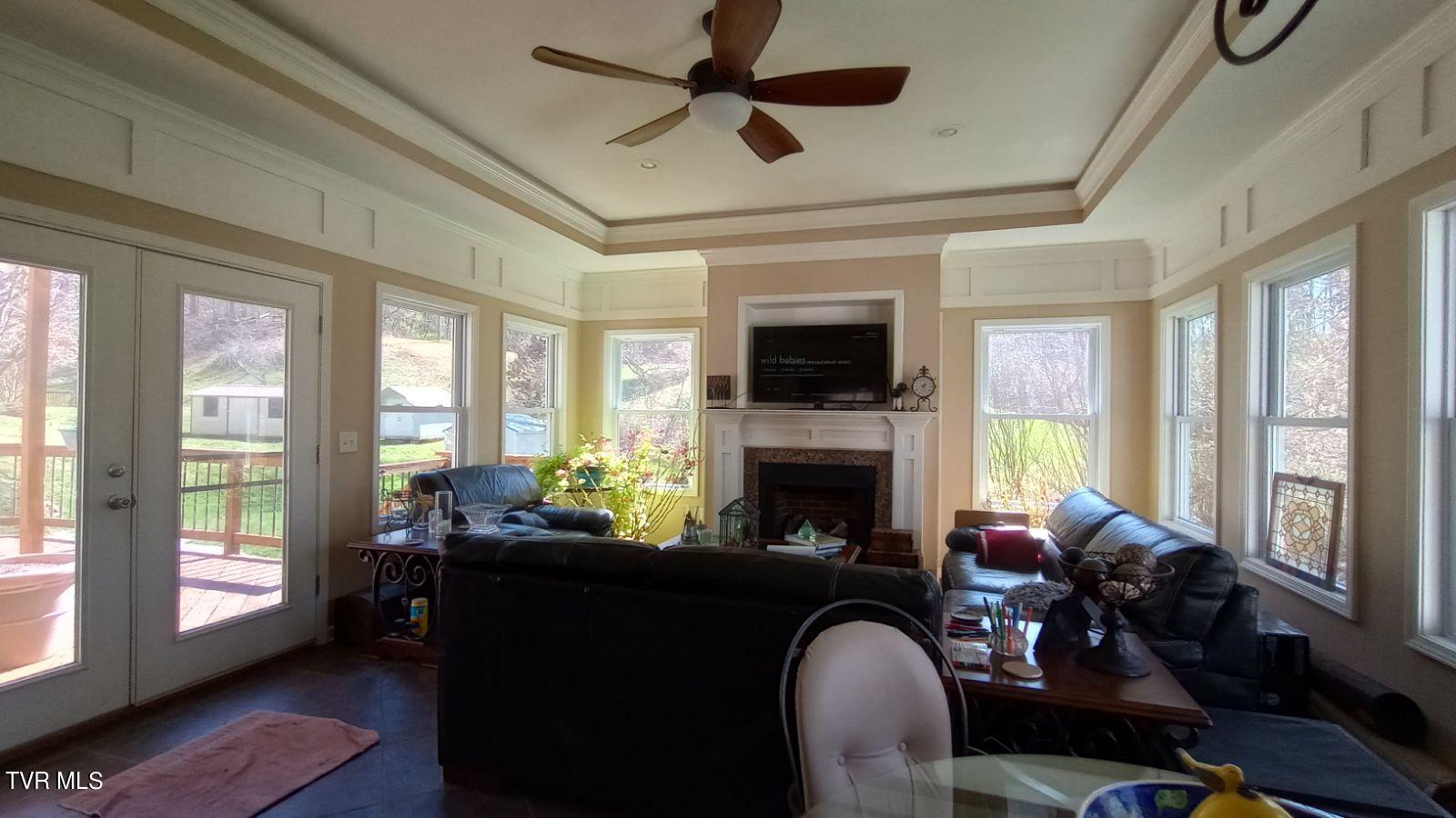 1202 Marbleton Road Unicoi, TN 37692 - Photo 16 of 24 DEN