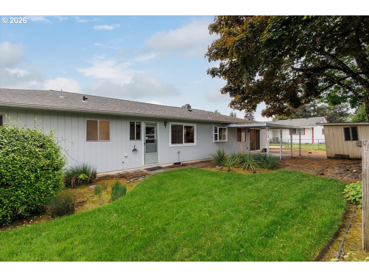 5395 Southwest 184th Avenue Beaverton, OR 97078 - Photo 25 of 40