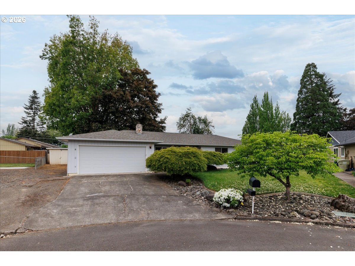 5395 Southwest 184th Avenue Beaverton, OR 97078 - Photo 3 of 40