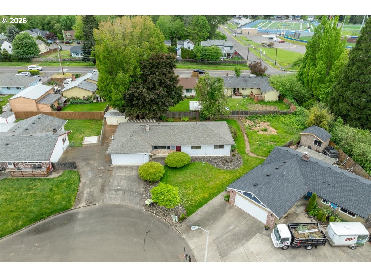 5395 Southwest 184th Avenue Beaverton, OR 97078 - Photo 33 of 40