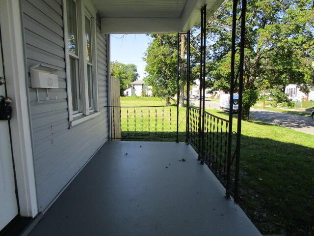 511 Rice Street Springfield, OH 45505 - Photo 4 of 22